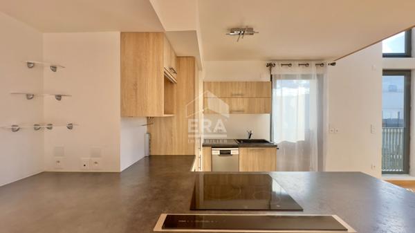 DUPLEX 4 PIÈCES -  84 M² -  ATHIS-MONS, RÉCENT AVEC BALCON ET PARKING