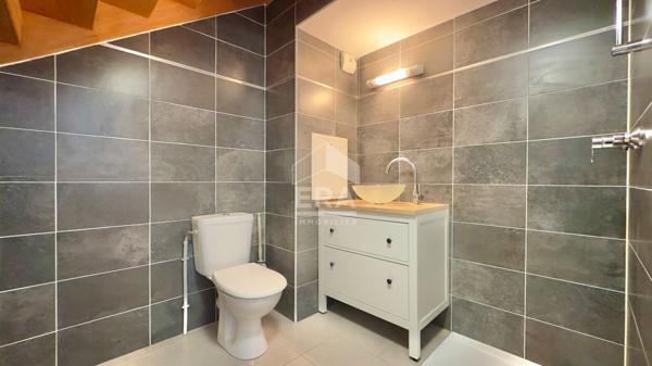 DUPLEX 4 PIÈCES -  84 M² -  ATHIS-MONS, RÉCENT AVEC BALCON ET PARKING