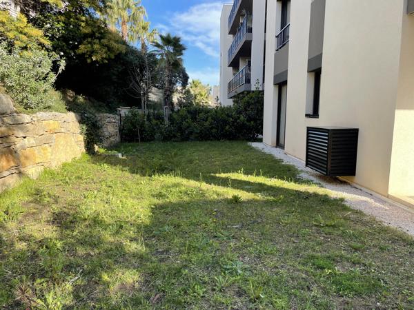 Appartement
                                                                                                                                                                                                                                                                                                                        3 pièce(s)                                                                                                                                                                                                          2 chambre(s)                                                                                                                                                                                                          58.4  m²