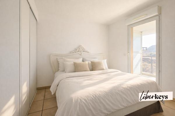 T2 TERRASSE 20m² + DOUBLE BOX — RARE 8ᵉ PRADO / BONNEVEINE