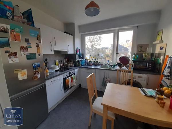 Appartement à louer 3 pièces 83.75m²