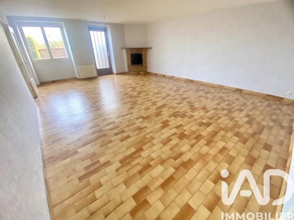 Maison à vendre 5 pièces 120 m² Sainte-Suzanne-et-Chammes