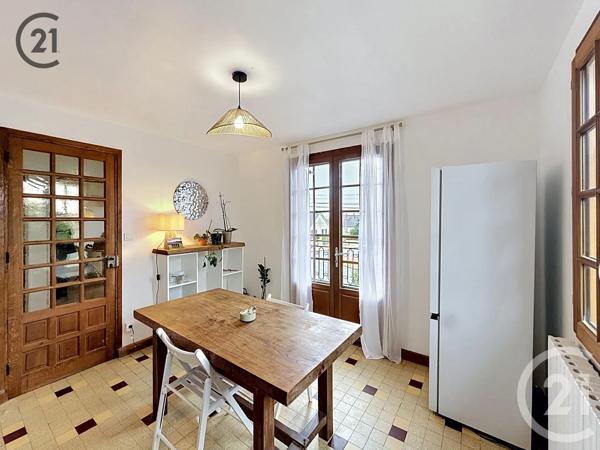 Maison à vendre  6 pièces - 150 m 2   AUXERRE  - 89