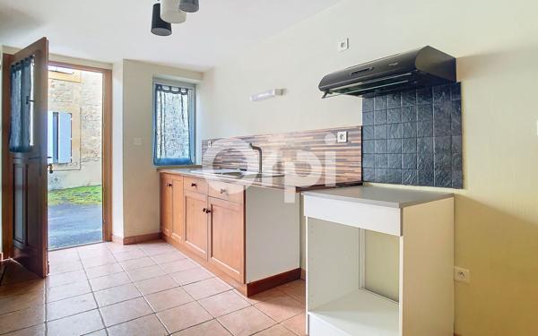 Maison à vendre    4 pièces •  La Bachellerie