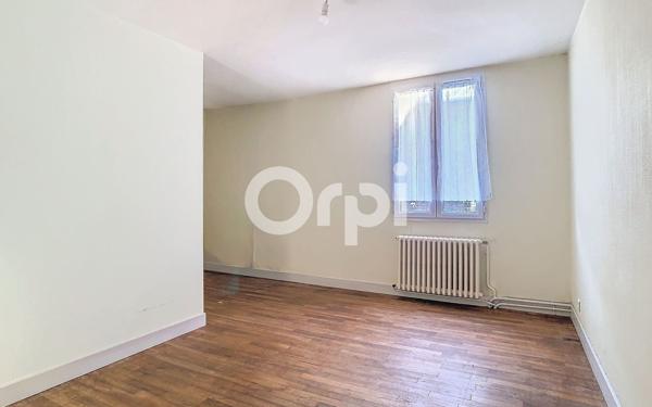 Maison à vendre    4 pièces •  La Bachellerie