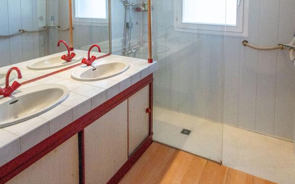 Maison à vendre    4 pièces •  Meschers-sur-Gironde