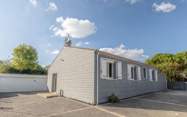 Maison à vendre    4 pièces •  Meschers-sur-Gironde