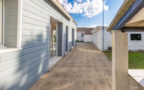 Maison à vendre    4 pièces •  Meschers-sur-Gironde