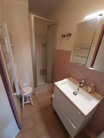 Appartement à louer    1 pièce • 22,06 m2 Sanary-sur-Mer