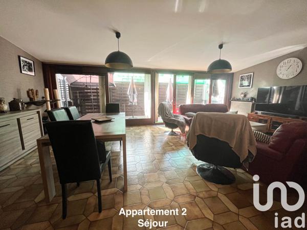 Immeuble à vendre 270 m² Suresnes