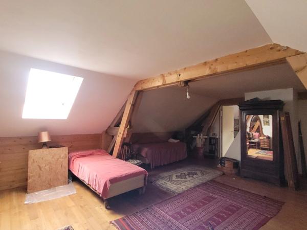 Maison à vendre 5 pièces LE BUGUE (24)