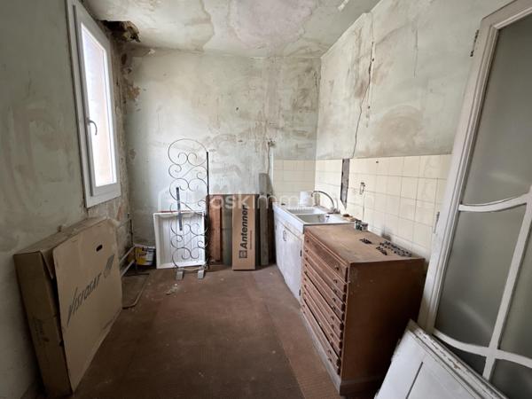 Local d activites de 160 m²