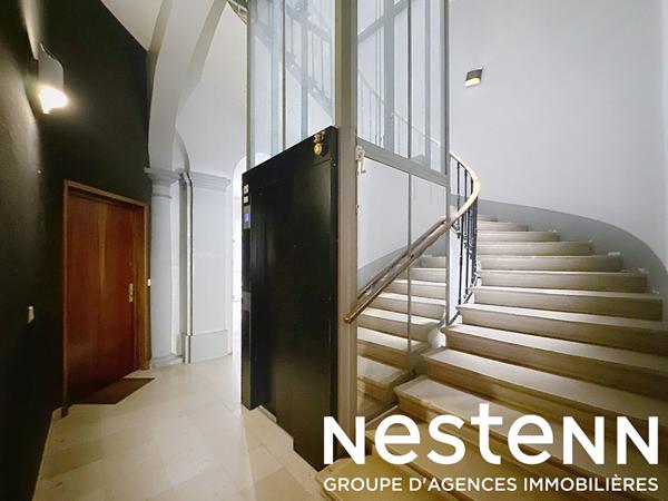 A Vendre: Appartement de caractère avec parking - 69430 BEAUJEU