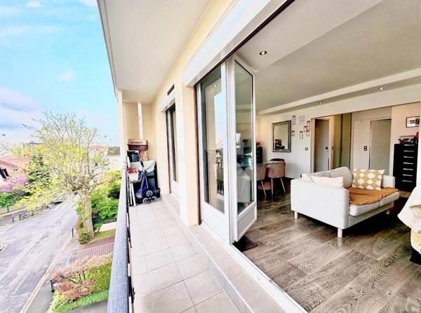 Vente Appartement 4 pièces 91 m2 à Saint-Maur-des-Fossés