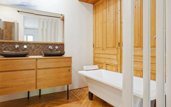 Appartement à vendre    5 pièces • 176,27 m2 Lyon 6