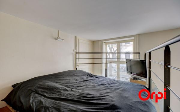 Appartement à vendre    1 pièce • 28,78 m2 Lyon 2