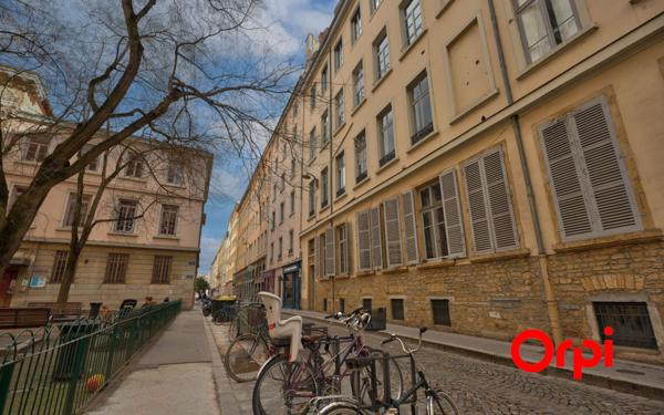 Appartement à vendre    1 pièce • 28,78 m2 Lyon 2