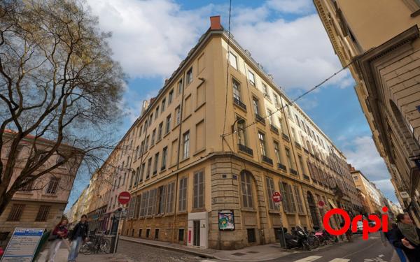 Appartement à vendre    1 pièce • 28,78 m2 Lyon 2