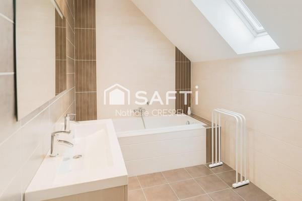 Maison de charme avec jardin paysager, jacuzzi et dépendances – 200 m² habitables
