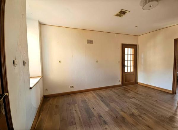 Maison à vendre 3 pièces de 102 m²