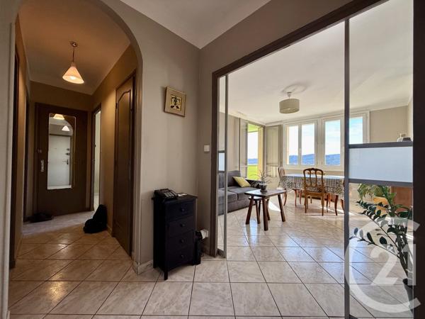 Appartement F3 à vendre  4 pièces - 75 m2 AUBENAS - 07