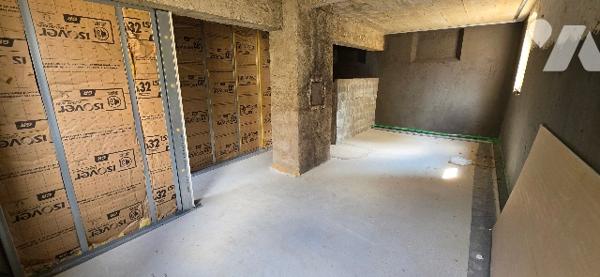 Appartement en surface brute en souplexe.