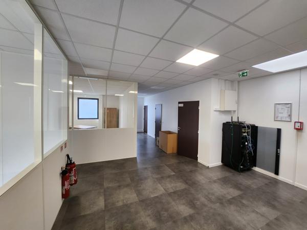 Bureaux à louer à Cormeilles-en-Parisis dans la zone des Bois Rochefort