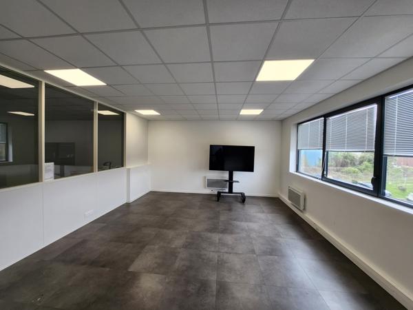 Bureaux à louer à Cormeilles-en-Parisis dans la zone des Bois Rochefort