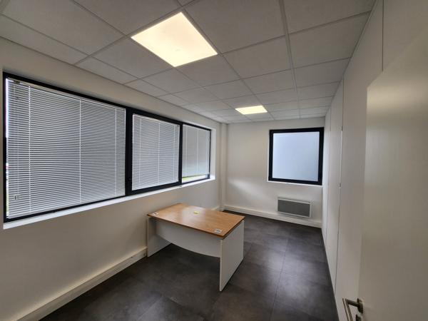 Bureaux à louer à Cormeilles-en-Parisis dans la zone des Bois Rochefort