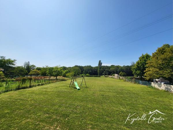 Terrain constructible de 850m² hors lotissement