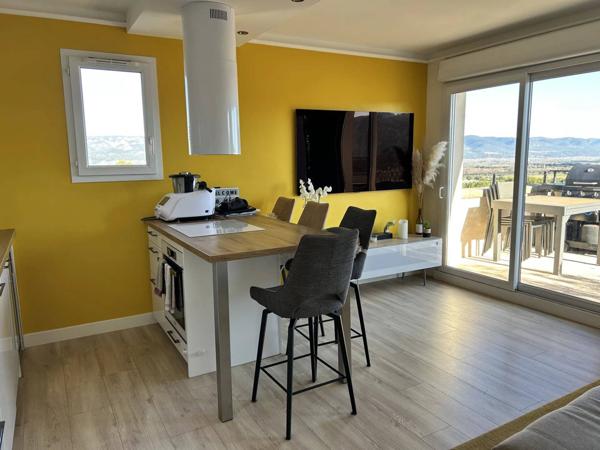 Golf Pont Royal - T3 dernier étage vue féérique terrasse et piscine