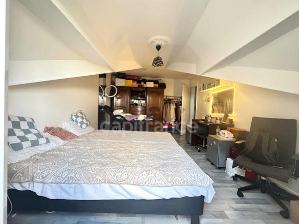 Grande VILLA de 12 pièces à vendre - 246 m² - Maison Familiale ou IMMEUBLE DE RAPPORT - 5 Appartements possible avec jardin et 4 places de parking - DRANCY aux portes de Paris