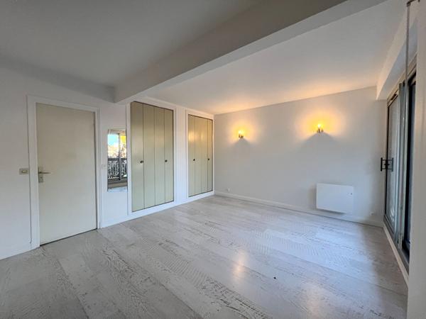 TYPE 1 PROCHE GARE BALCON ET PARKING