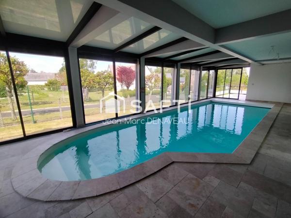 Rare, très spacieuse maison d'architecte , piscine intérieure