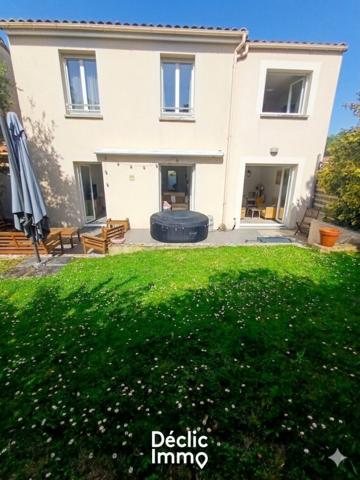 Vente maison La roche sur yon, 130m² 7 pièces 334 999€ avec garage