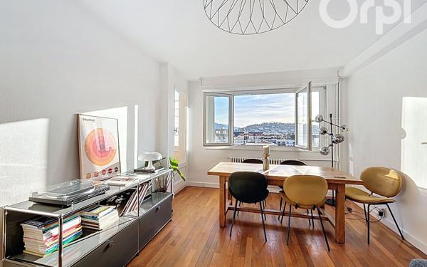 Appartement à vendre    3 pièces • 78,28 m2 Annemasse