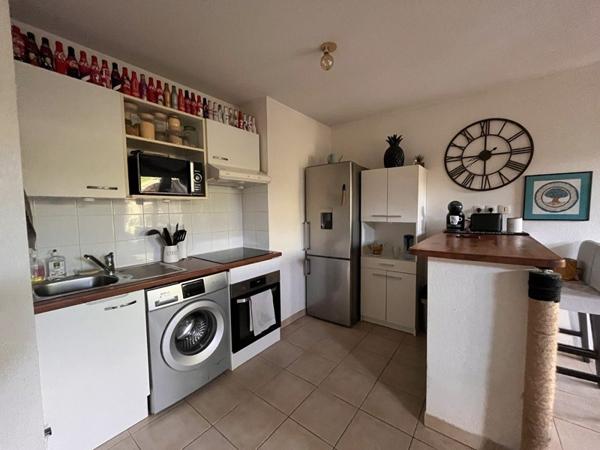 Appartement à vendre |  Saint-Quentin-de-Baron |  2 pièces | 41 m²