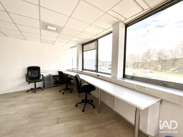 Location murs commerciaux  121 m² Miribel