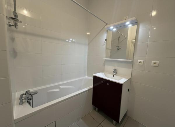 Appartement RDC + Terrasses + Jardin + Parking