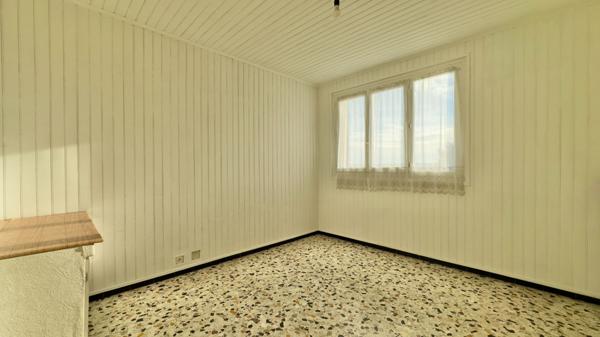 MAISON 7 PIÈCES 133 M² - ATHIS-MONS, GRAND JARDIN ET FORT POTENTIEL