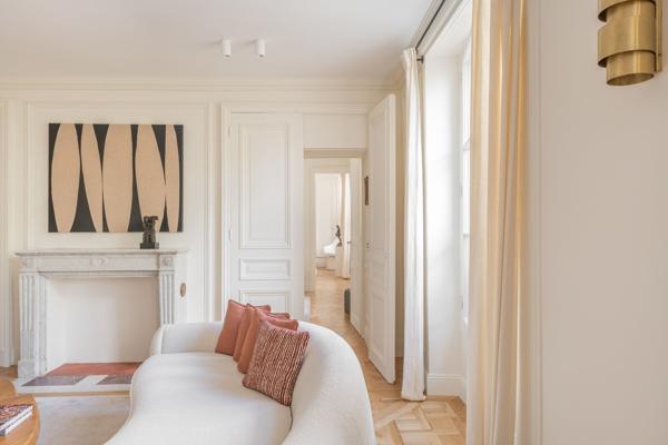 Vente Appartement de luxe Paris 7 5 Pièces 184.57 m²
