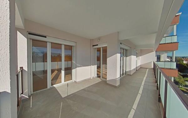 Appartement à louer    4 pièces •  Romans-sur-Isère