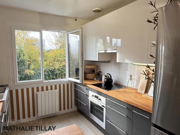 Maison à vendre Orléans 186 m2 habitables, 5 chambres, jardin.