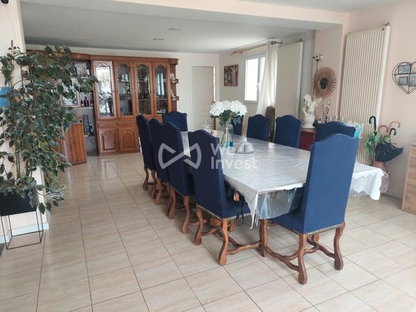 MAISON DE 223m² 6 CHAMBRES AVEC HANGAR OUVERT DE 400m² ET 800M2 CONSTRUCTIBLES