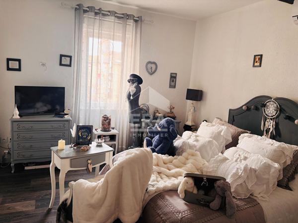 Maison de ville en pierre - Vinassan 4 pièce(s) 95.73 m2