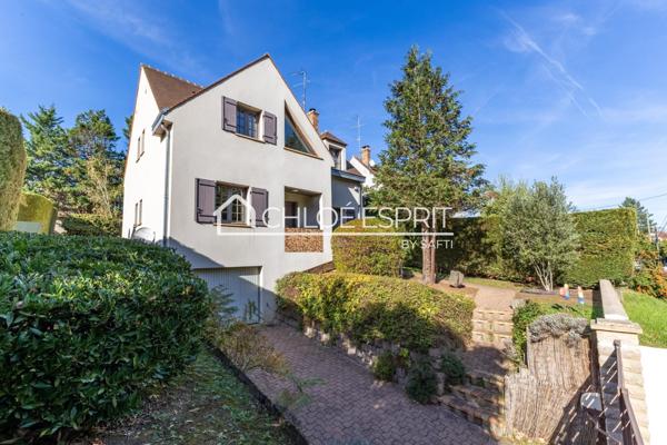 Maison familiale 6 pièces avec sous-sol total