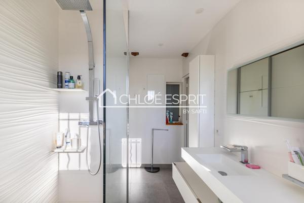 Maison familiale 6 pièces avec sous-sol total