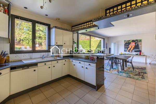 Maison familiale 6 pièces avec sous-sol total