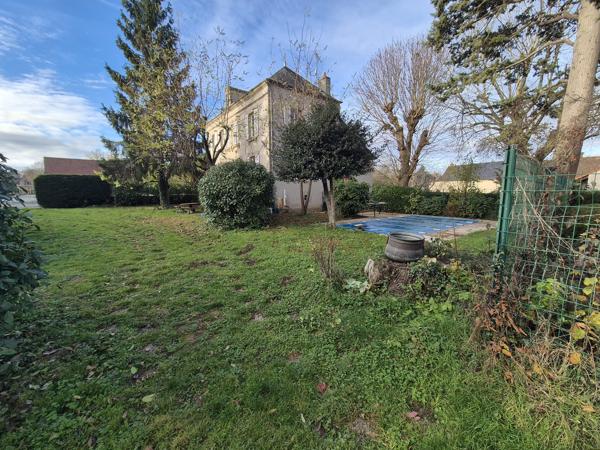 Maison
         7 pièces
        - 230 m² 399 000 € *