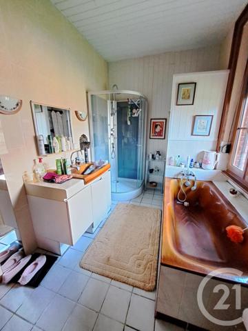 Maison à vendre  6 pièces - 165,90 m2 CHEVAIGNE DU MAINE - 53